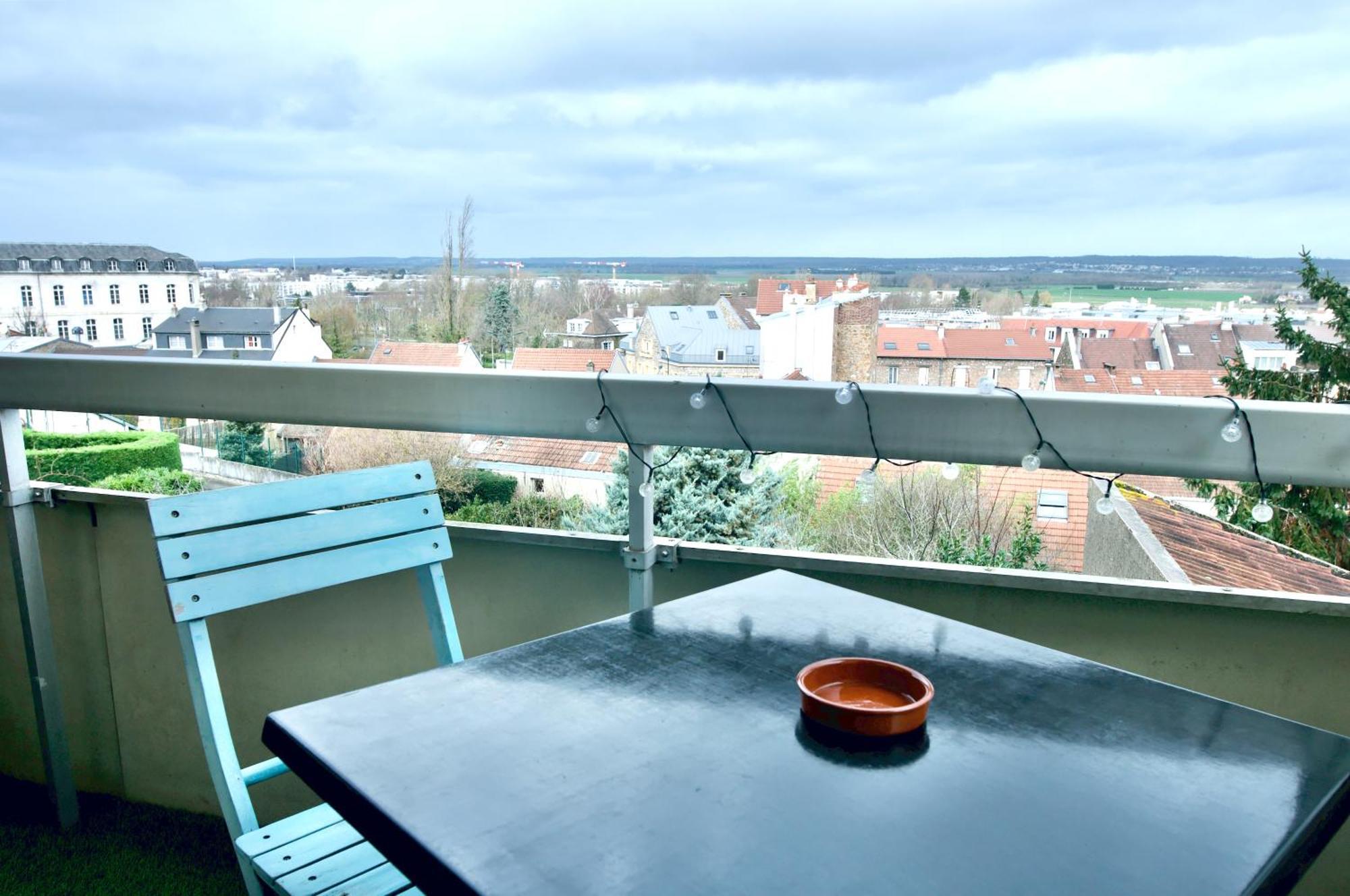 Appart'Hotel Versailles Saint Cyr L'Ecole - Gare Sncf A 100M Et Parking Prive 外观 照片
