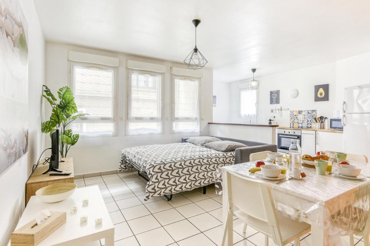 Appart'Hotel Versailles Saint Cyr L'Ecole - Gare Sncf A 100M Et Parking Prive 外观 照片